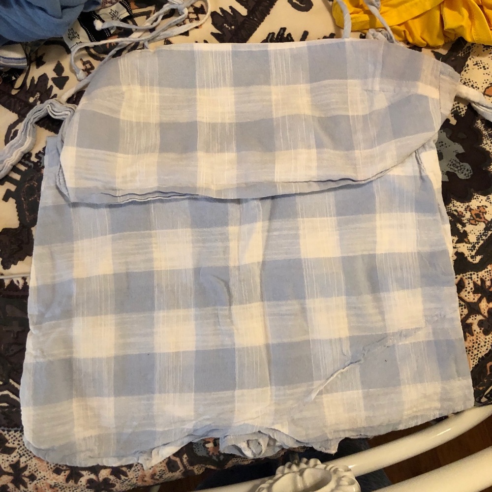 Blue and white set
